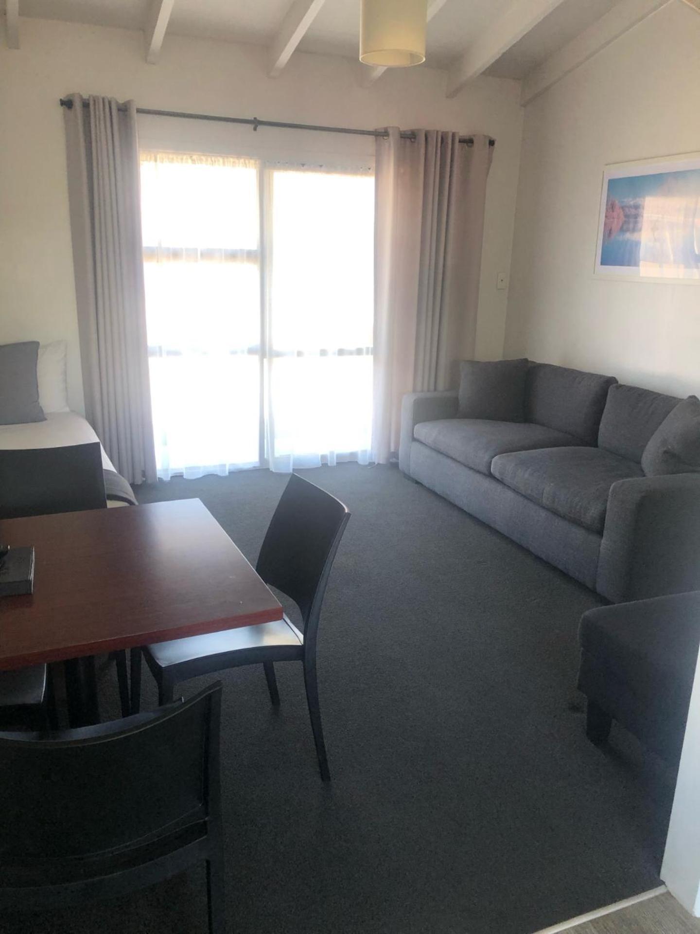 تا أواموتو Rosetown Motel المظهر الخارجي الصورة